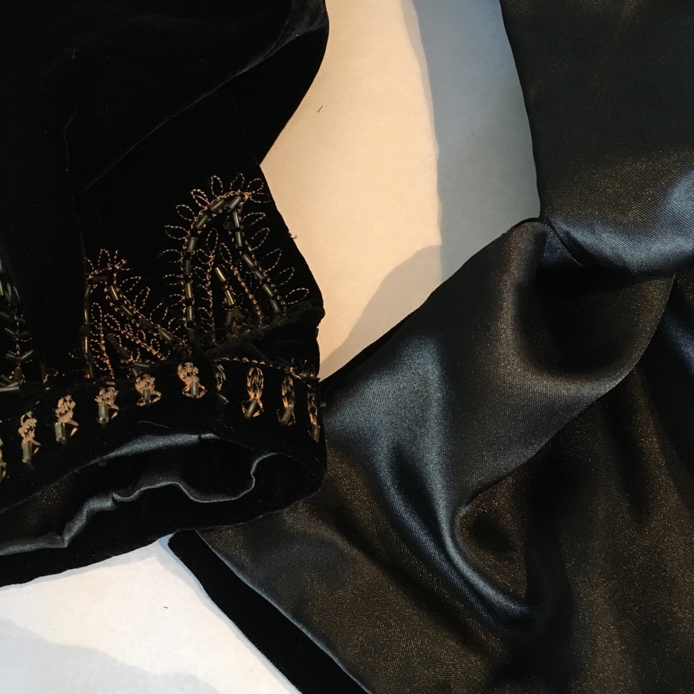 Soirée Velvet Jacket